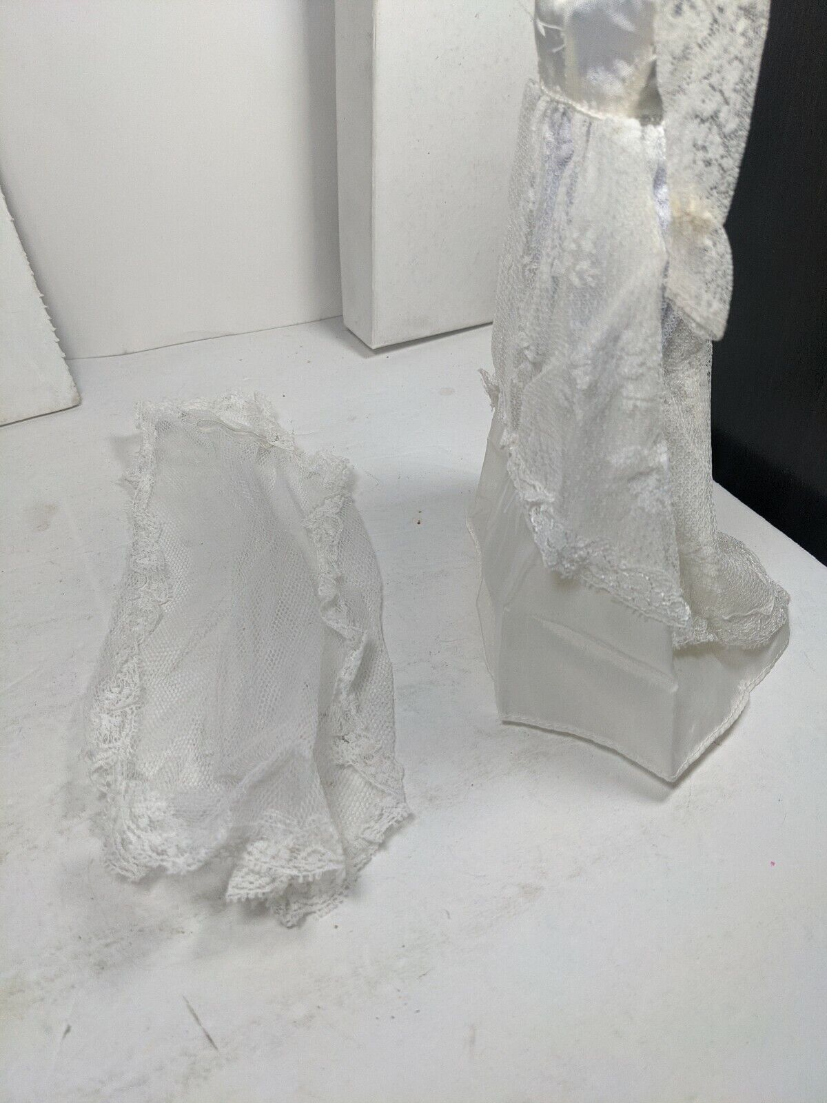 Vintage Barbie clone wedding dress and veil