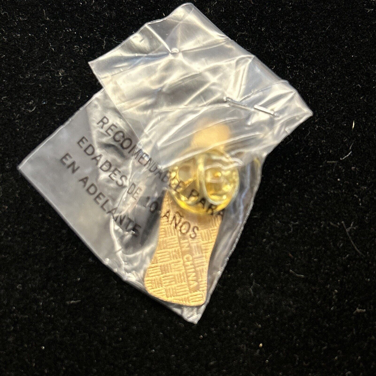 Deadstock Vintage Coca Cola Pin Sealed 80s 90s Jacket Pin