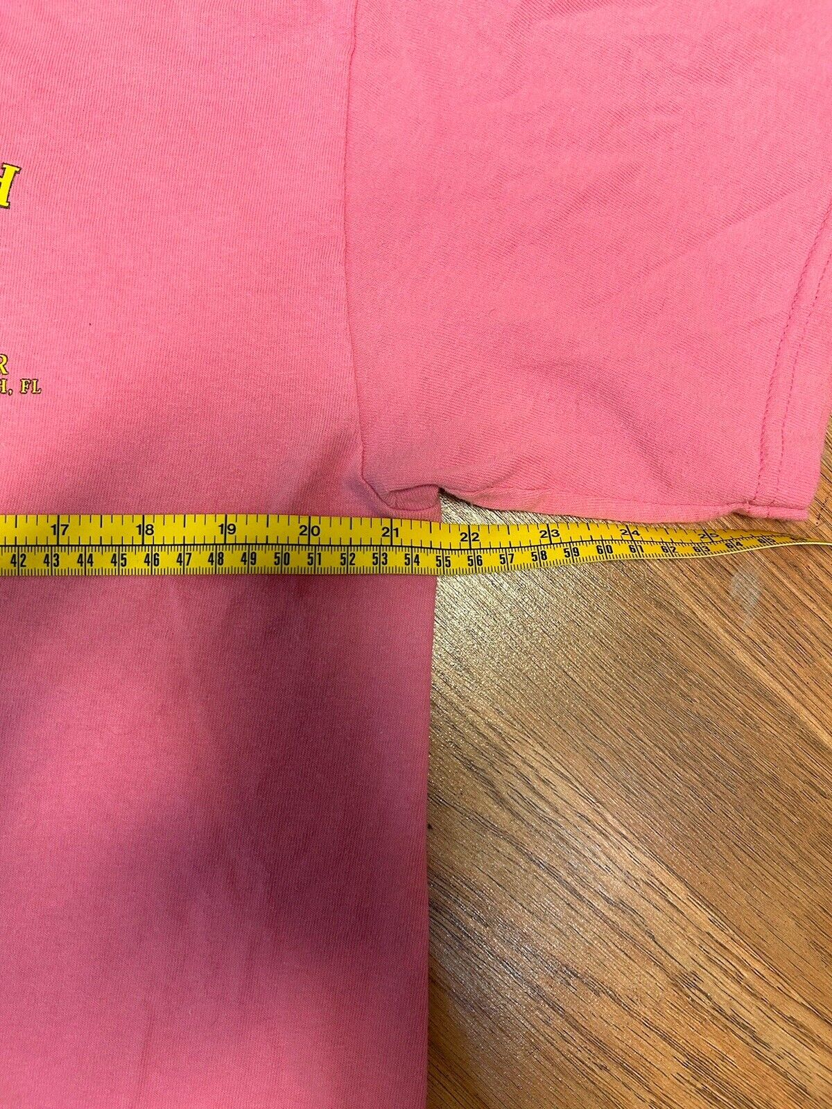 Vintage “The Conch” Graphic Tee Shirt Size Large pink Mermaid