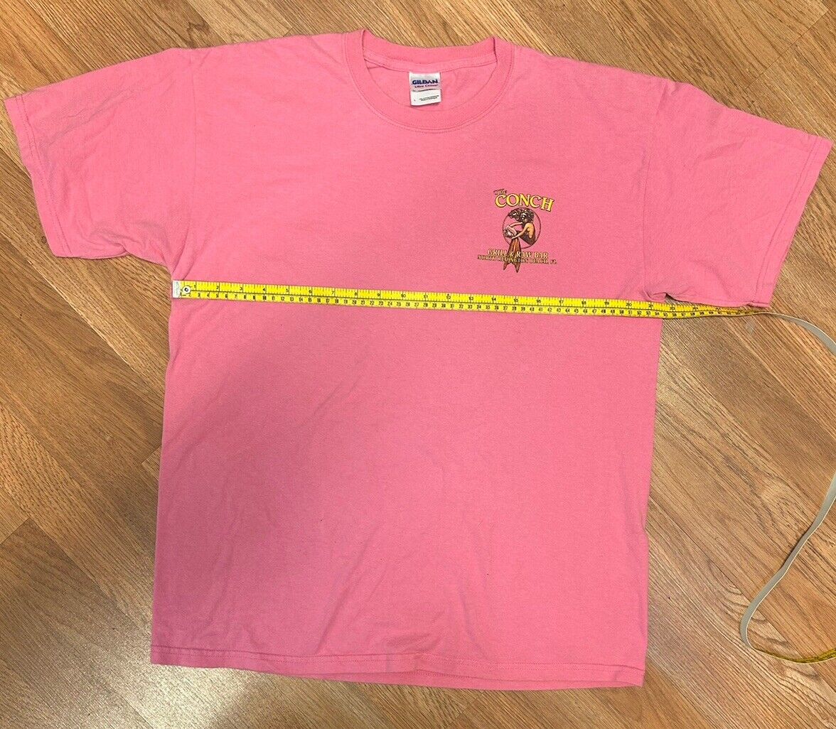 Vintage “The Conch” Graphic Tee Shirt Size Large pink Mermaid