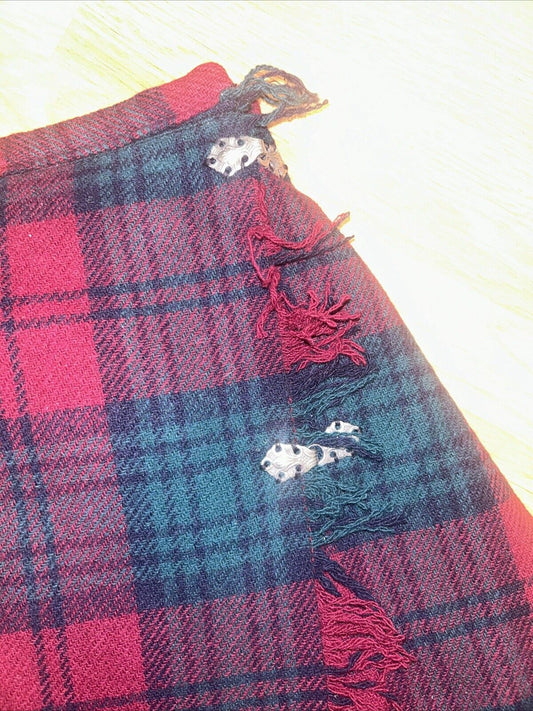 VINTAGE LOCH KILT MADE IN SCOTLAND 100% WOOL . PRE-OWNED XS 28" Mens