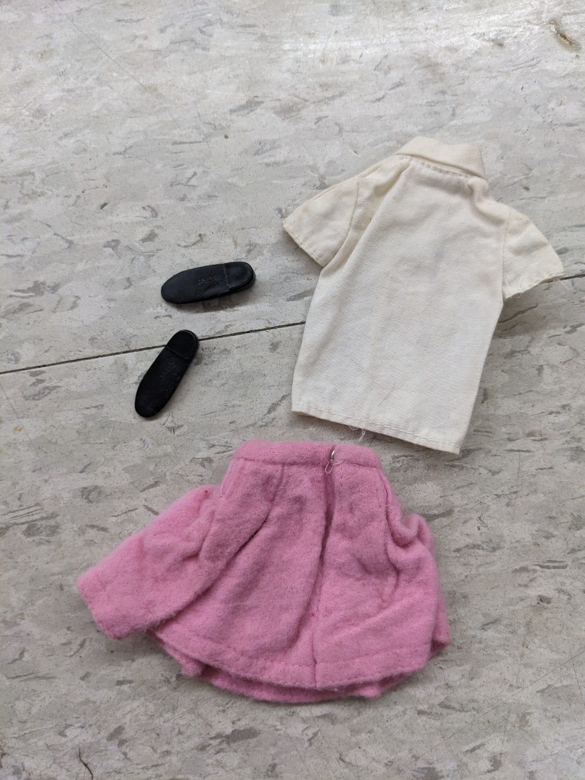 Vintage Barbie: SKIPPER #1907 School Days Outfit