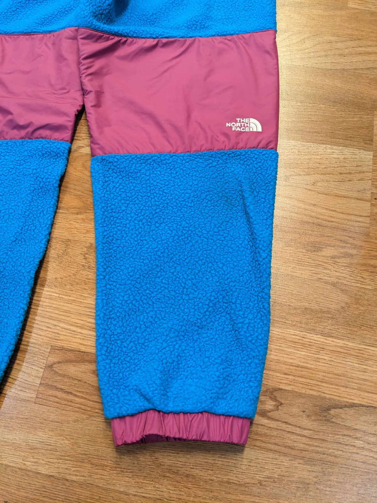 The North Face 95 Retro Denali Colour Block Shell and Fleece Sweatpants Lg