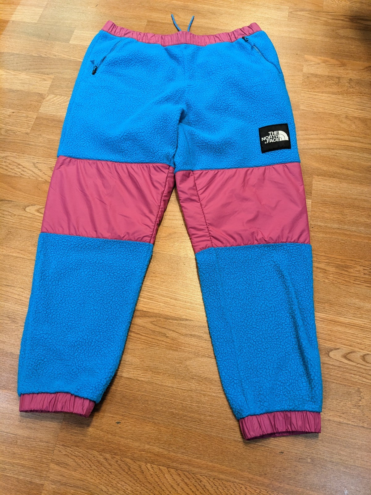 The North Face 95 Retro Denali Colour Block Shell and Fleece Sweatpants Lg