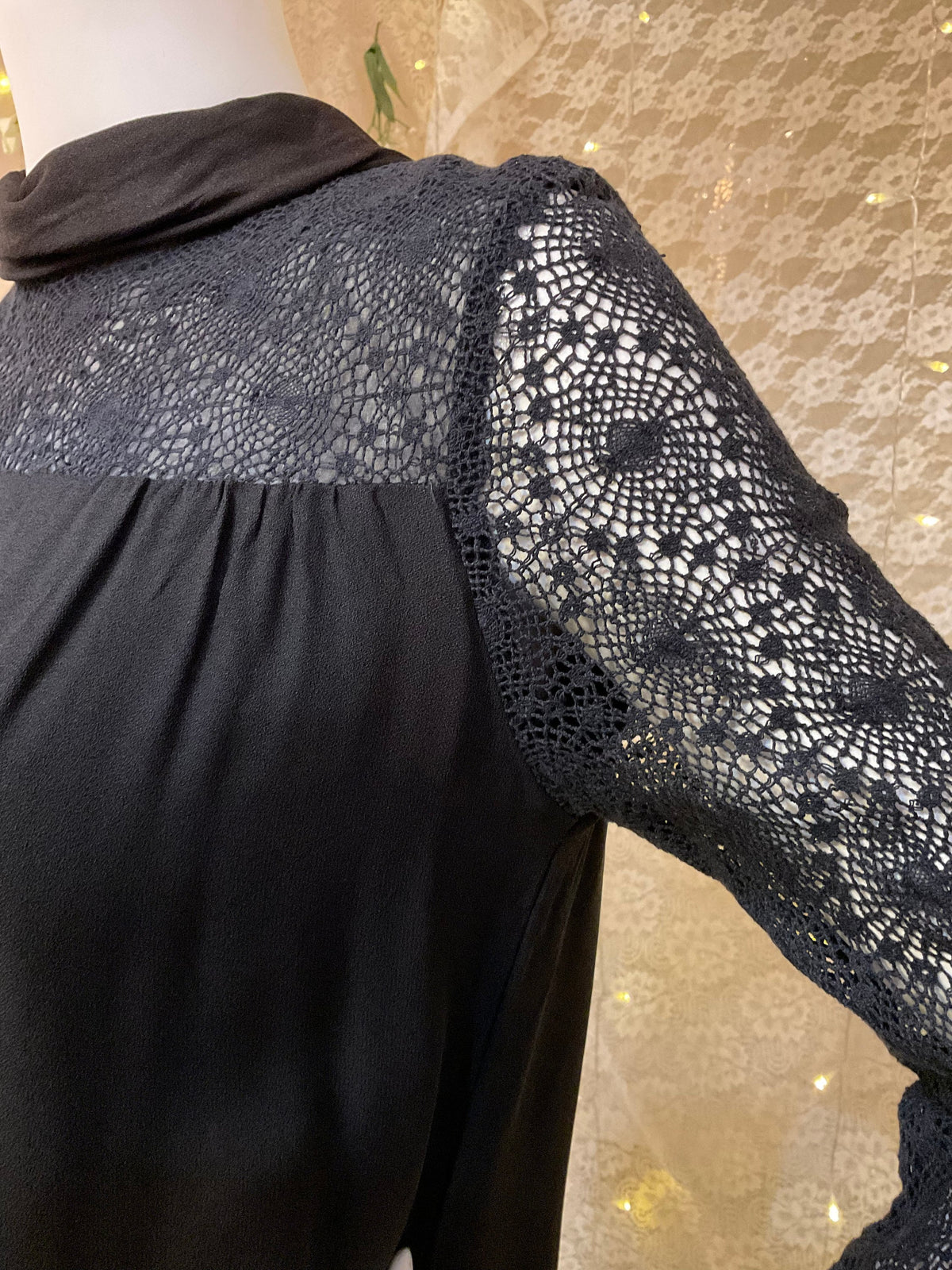 1960’s Spiderweb Crotched Lace Mini Dress small medium - House of Dow