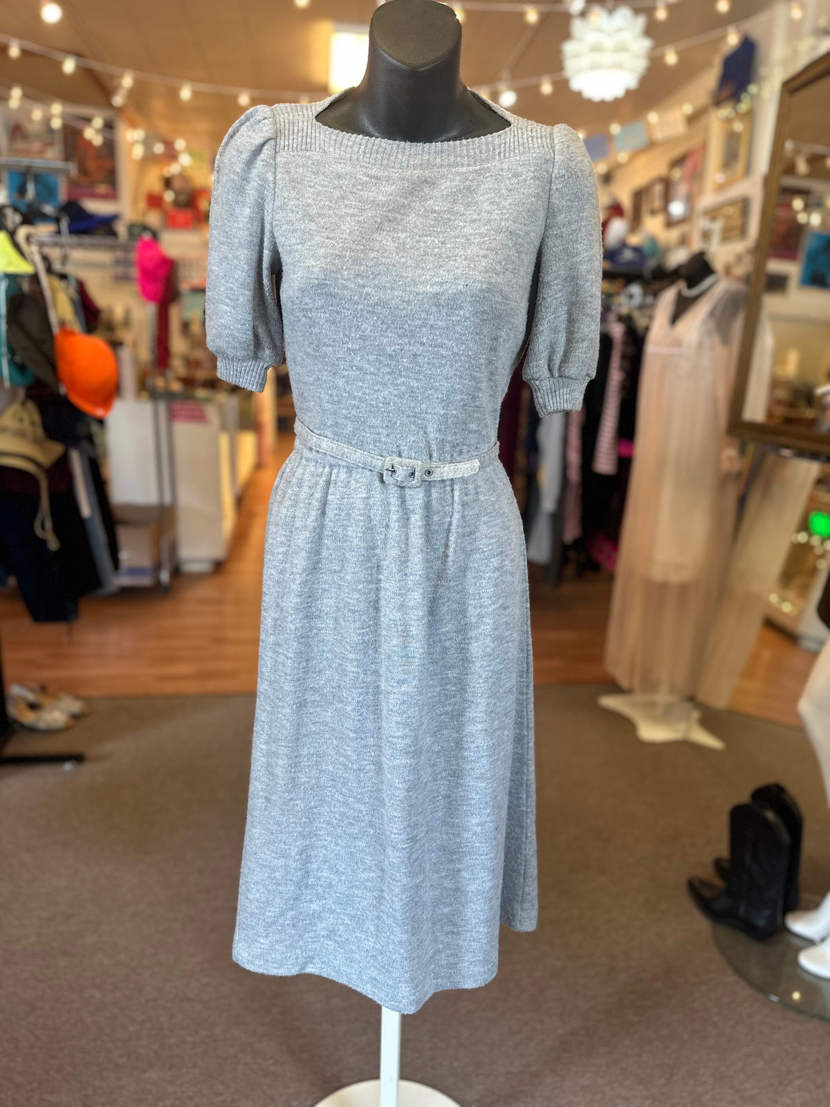 1970's Jody T of California Knit Gray Dress with Belt S/M. - House of Dow