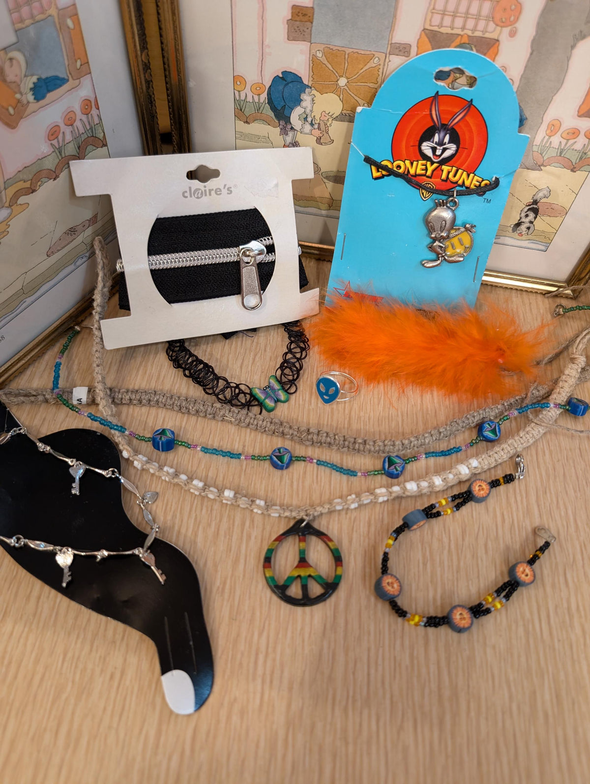 90s Y2K deadstock jewelry accessories grab bag mystery gift box lot - House of Dow