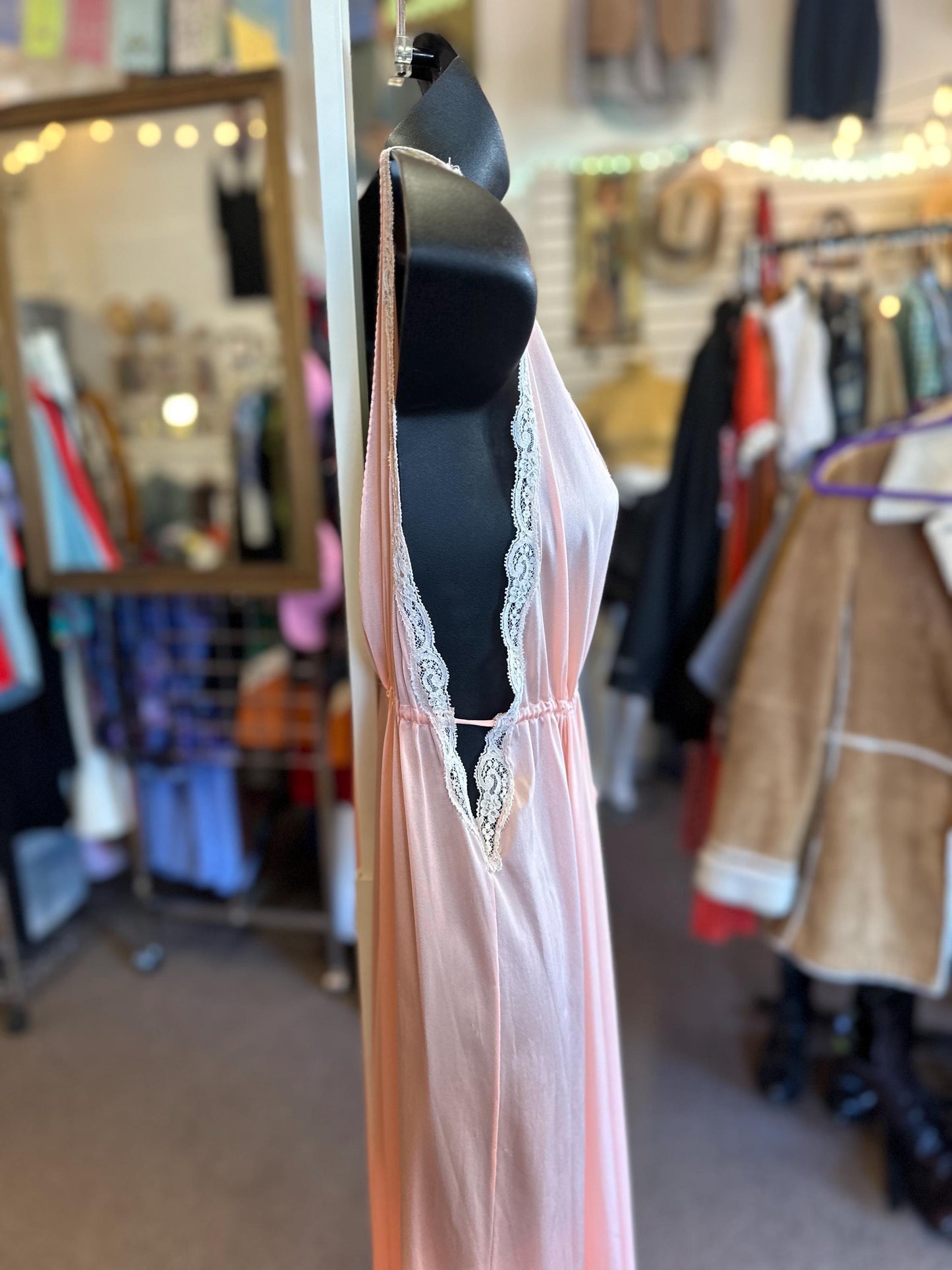 1960's/70's Mistee Maxi Nylon Peach Nightgown
