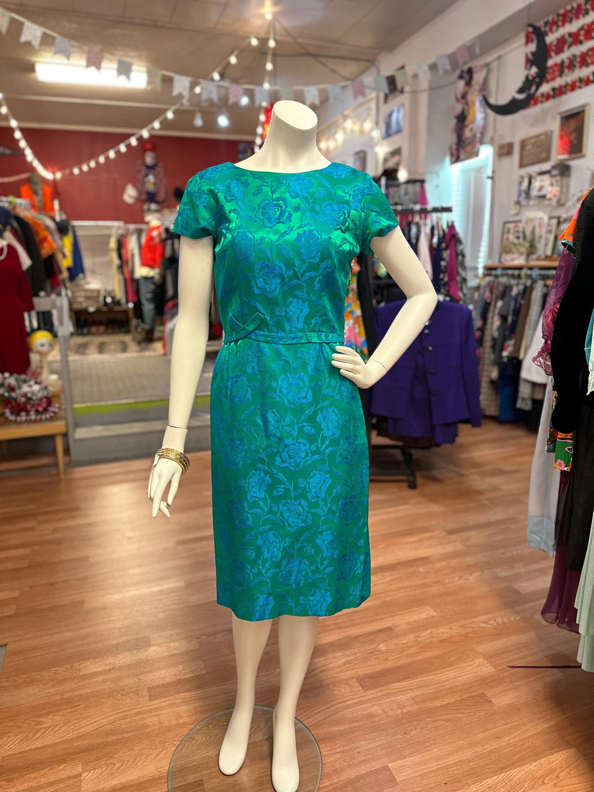 1960's Marcy Allen Two piece Brocade Silk Wiggle Dress with jacket - House of Dow