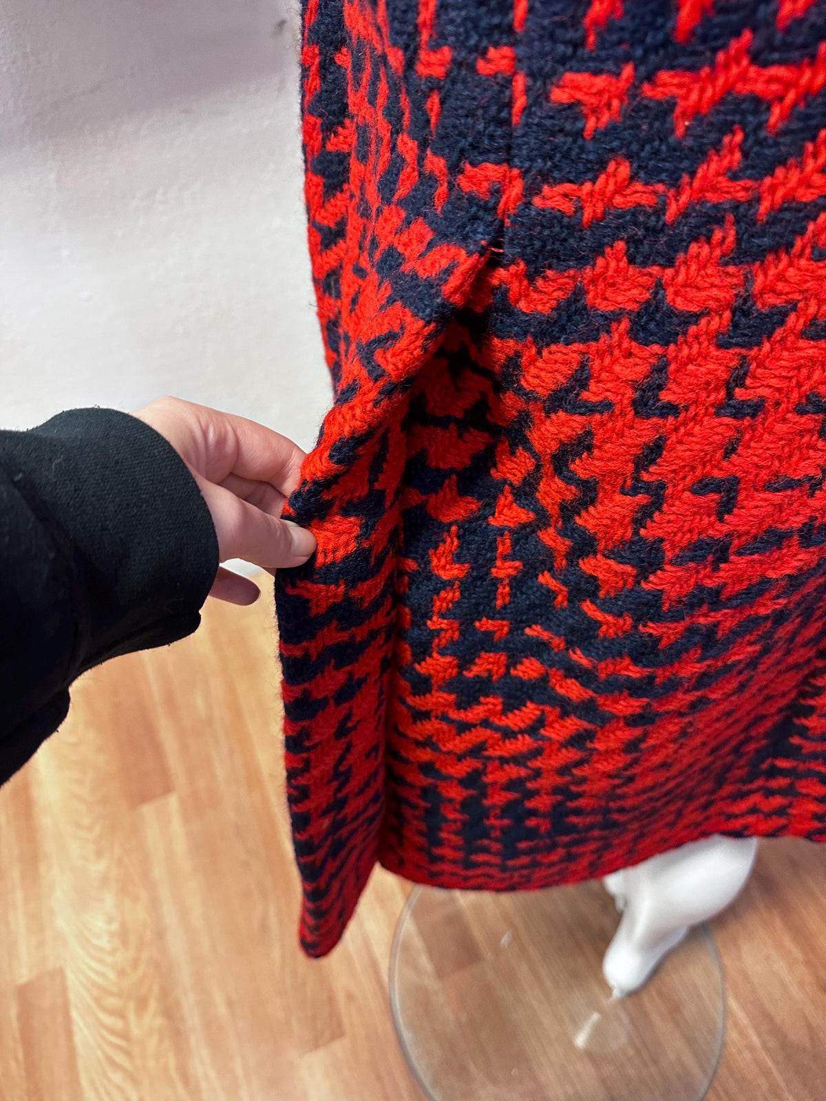 1960's Twee Cain Sloan Co Vintage Houndstooth Peacoat - House of Dow