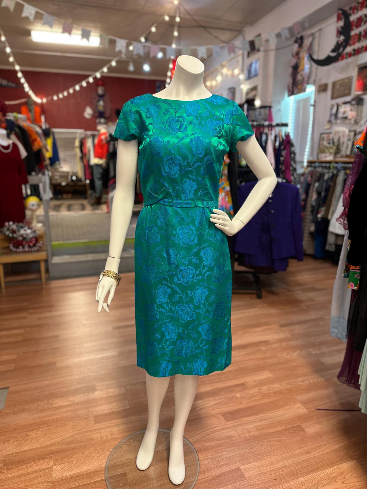 1960's Marcy Allen Two piece Brocade Silk Wiggle Dress with jacket - House of Dow