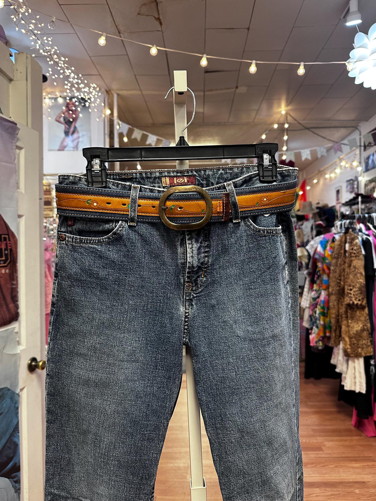 1970s Leather and Denim Hippie Flower Levis Belt XS-S - House of Dow