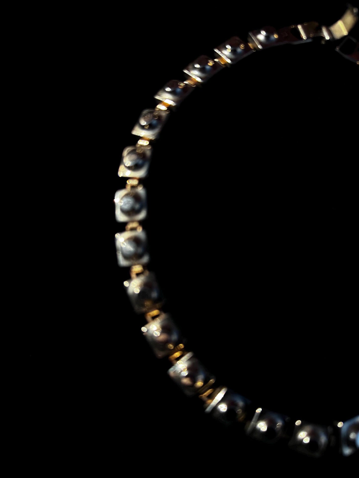 Vintage Sperry Modernist Choker