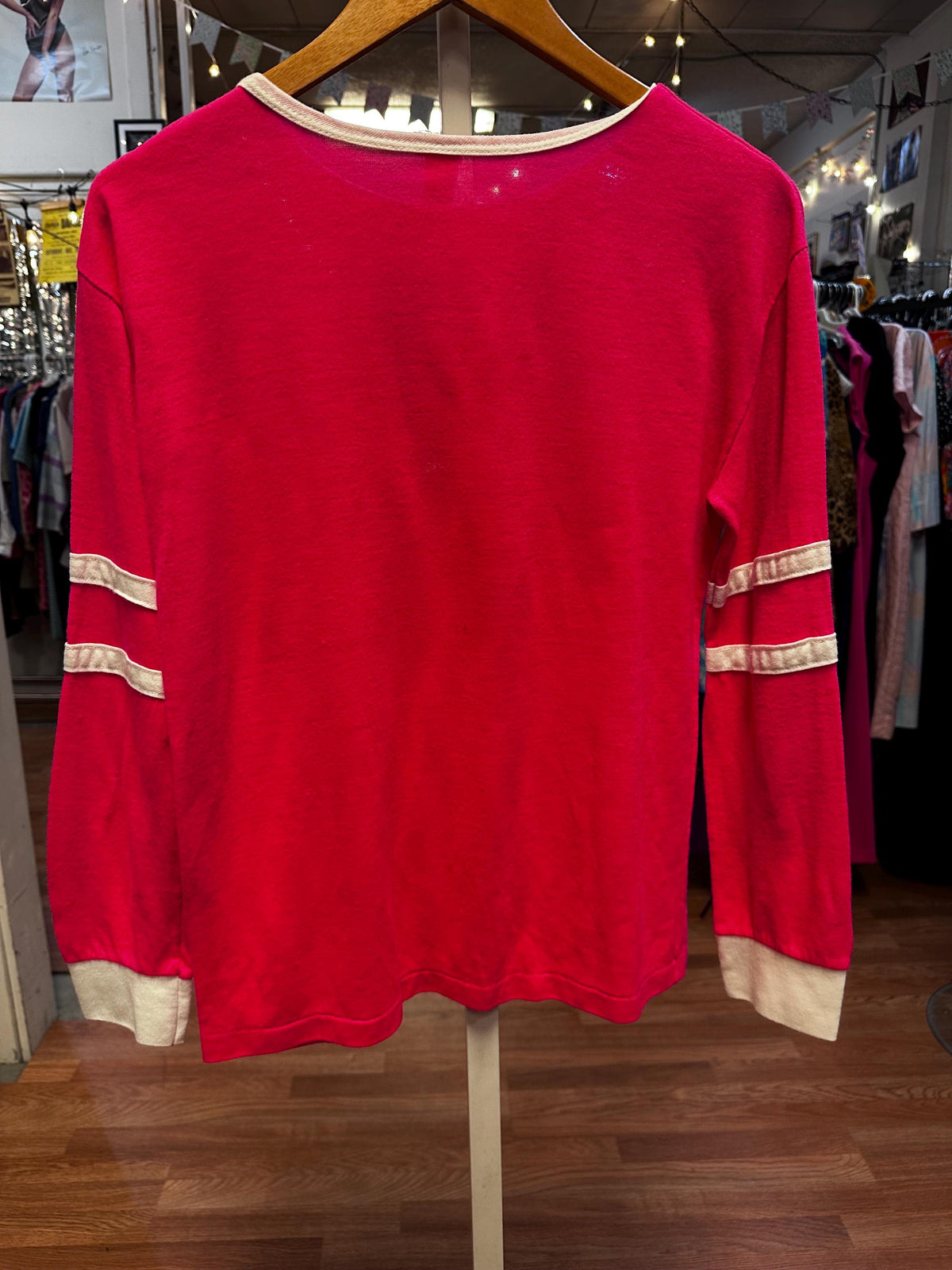 1960s'/70's Vintage Women's Hot Pink Union Made Single Stitch Jersey 7