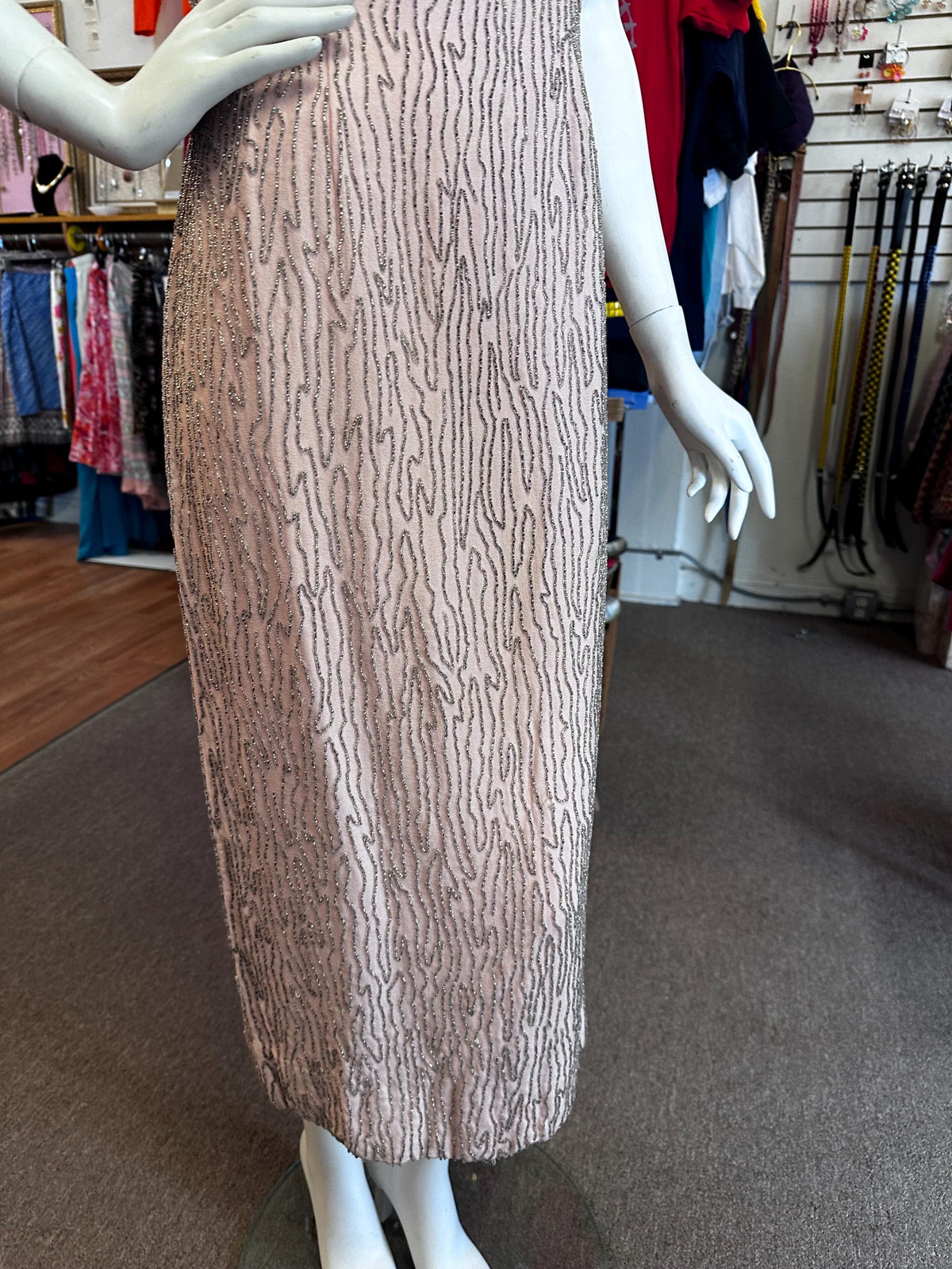 Vintage Moiré-Inspired Beaded Dress – Size S/M