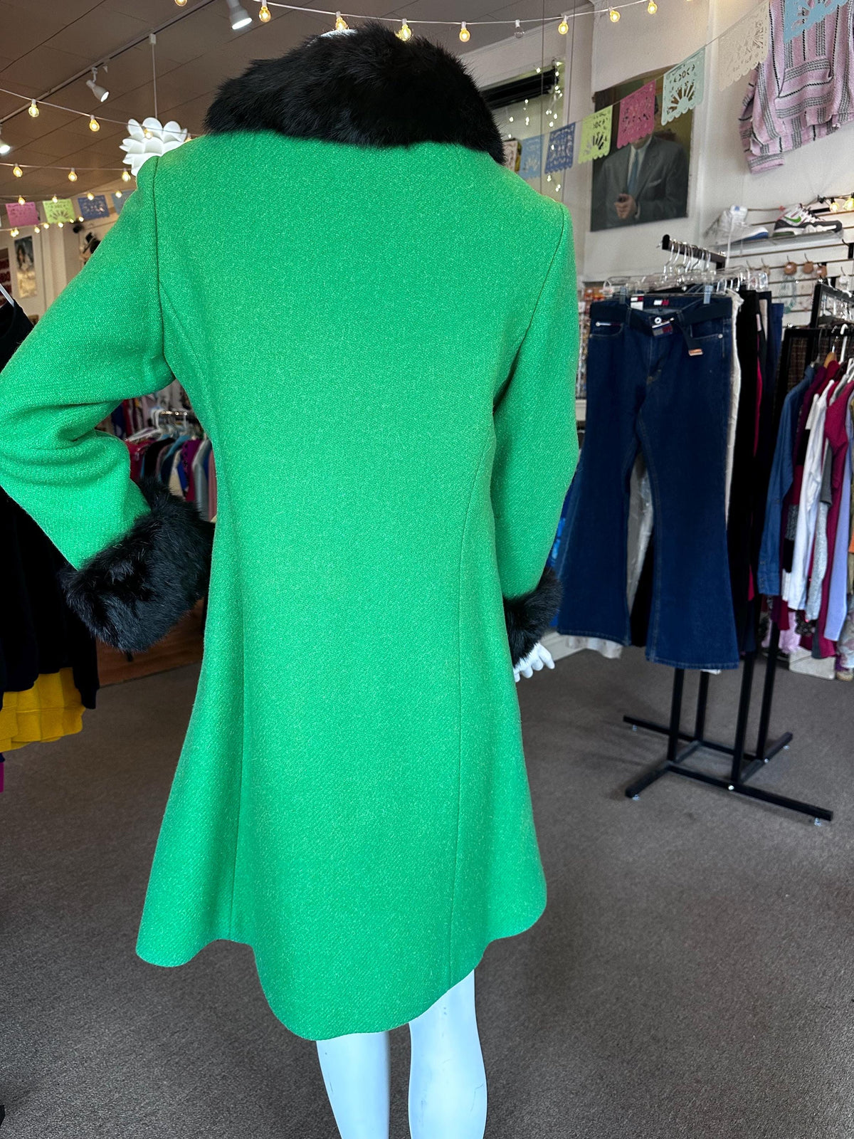 1960's VINTAGE Mod Kelly Green Wool and Fur Coat Size Small/XS