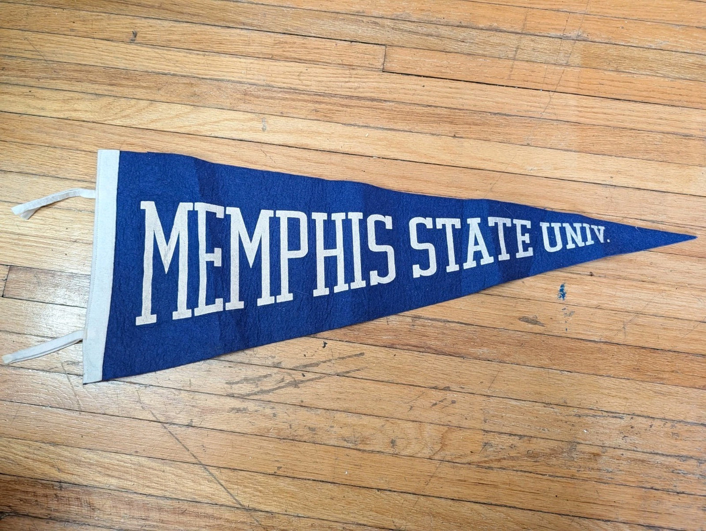 VINTAGE Wool University of Memphis Tigers Football Pennant 