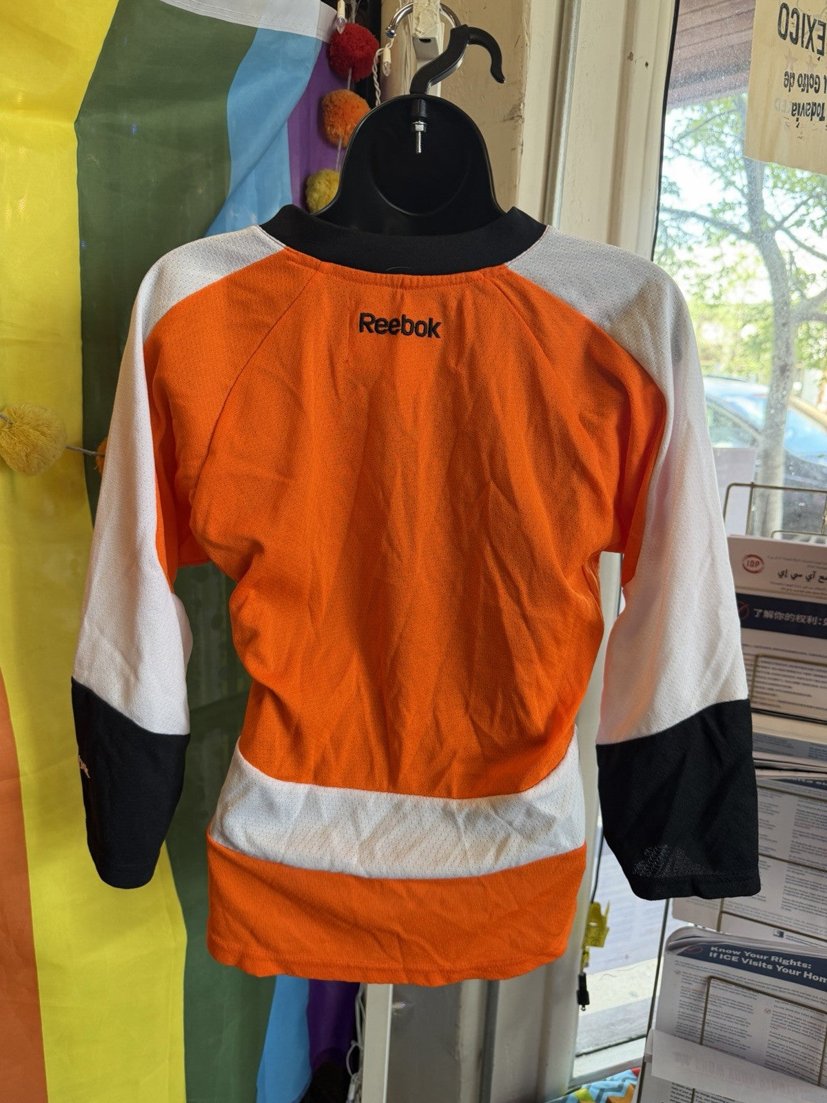 Reebok Philadelphia Flyers youth hockey jersey  - Sz YOUTH S/M