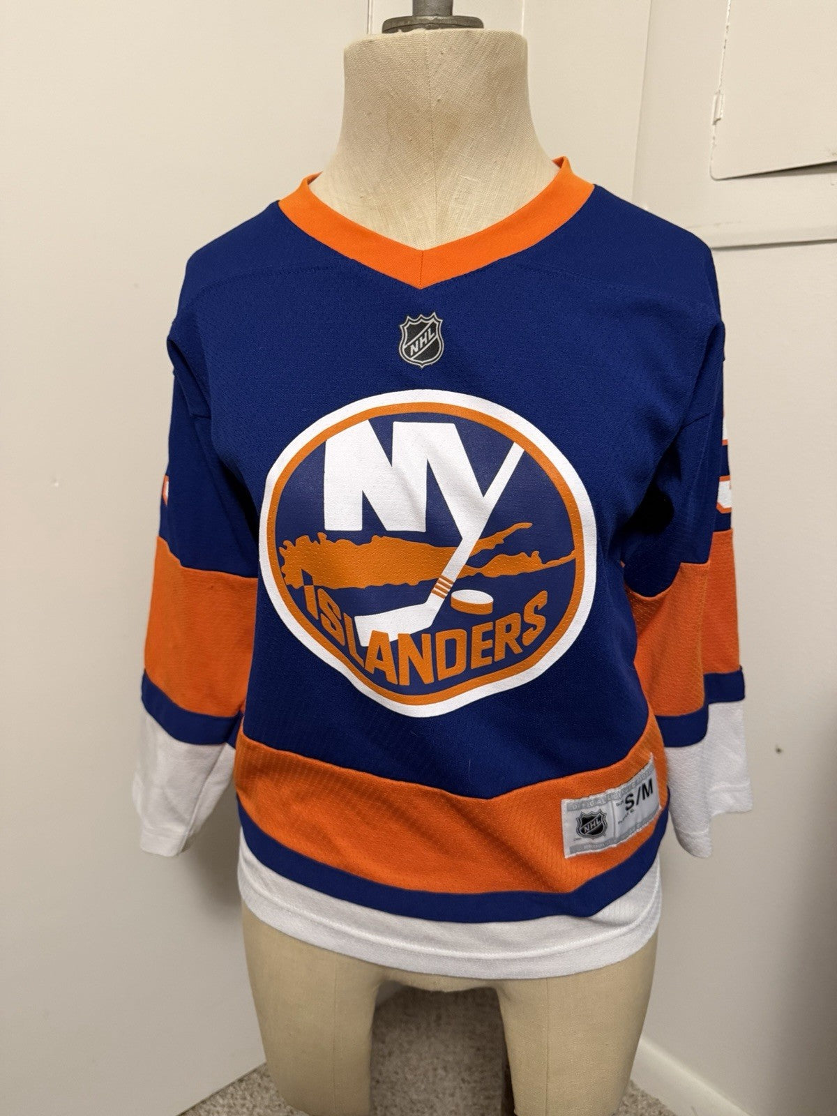 Islander NHL Hockey Long Sleeve BARZAL Size Small Jersey