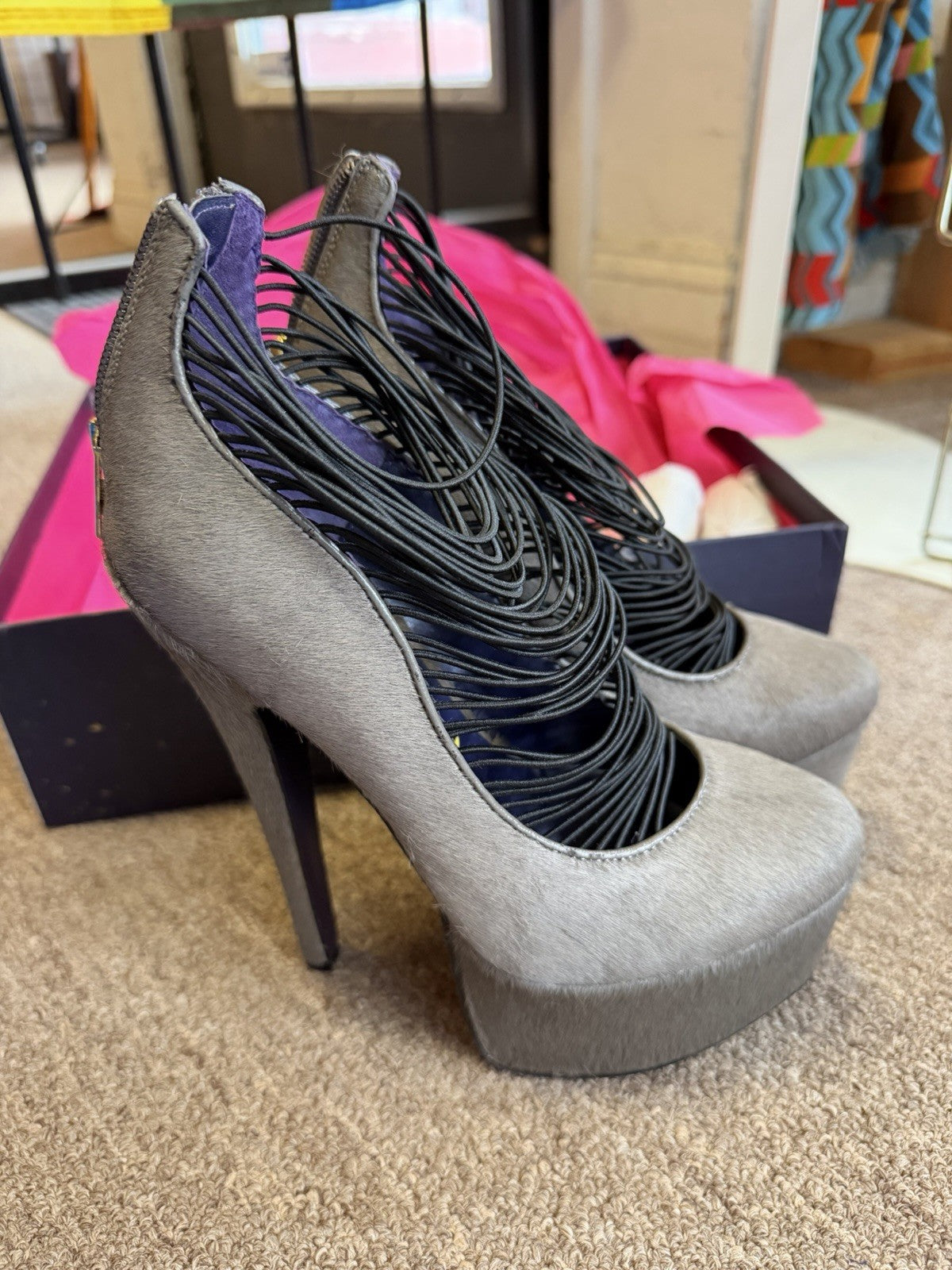 London Trash Womens Ceres Horsehair Platform Heels Stiletto Grey Size 7.5