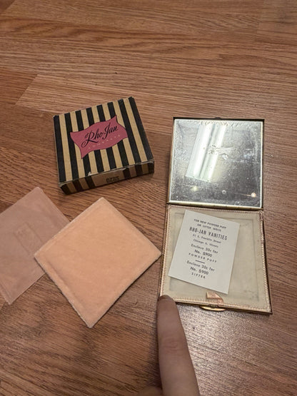 Vintage Rho-Jan Compact with Original box