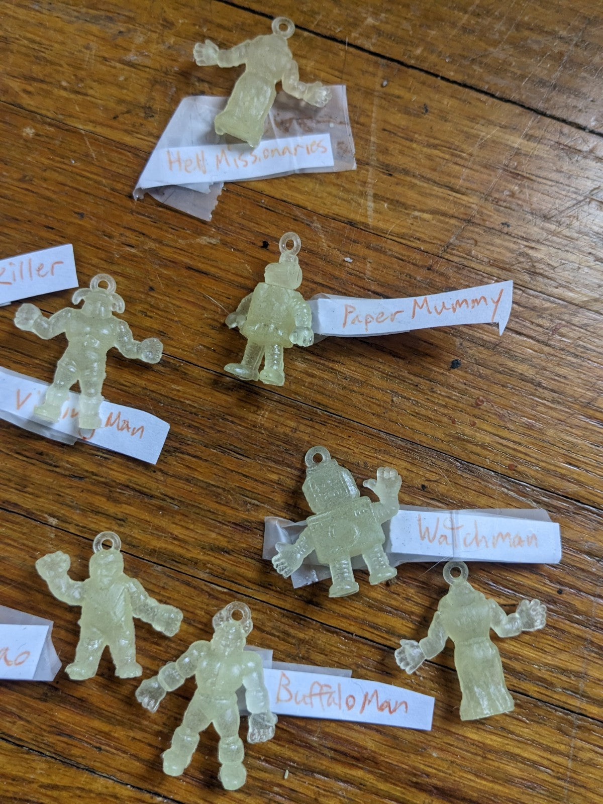 Vintage M.U.S.C.L.E. Men Figures Muscle men  glow in dark Mini Charms Rare KO