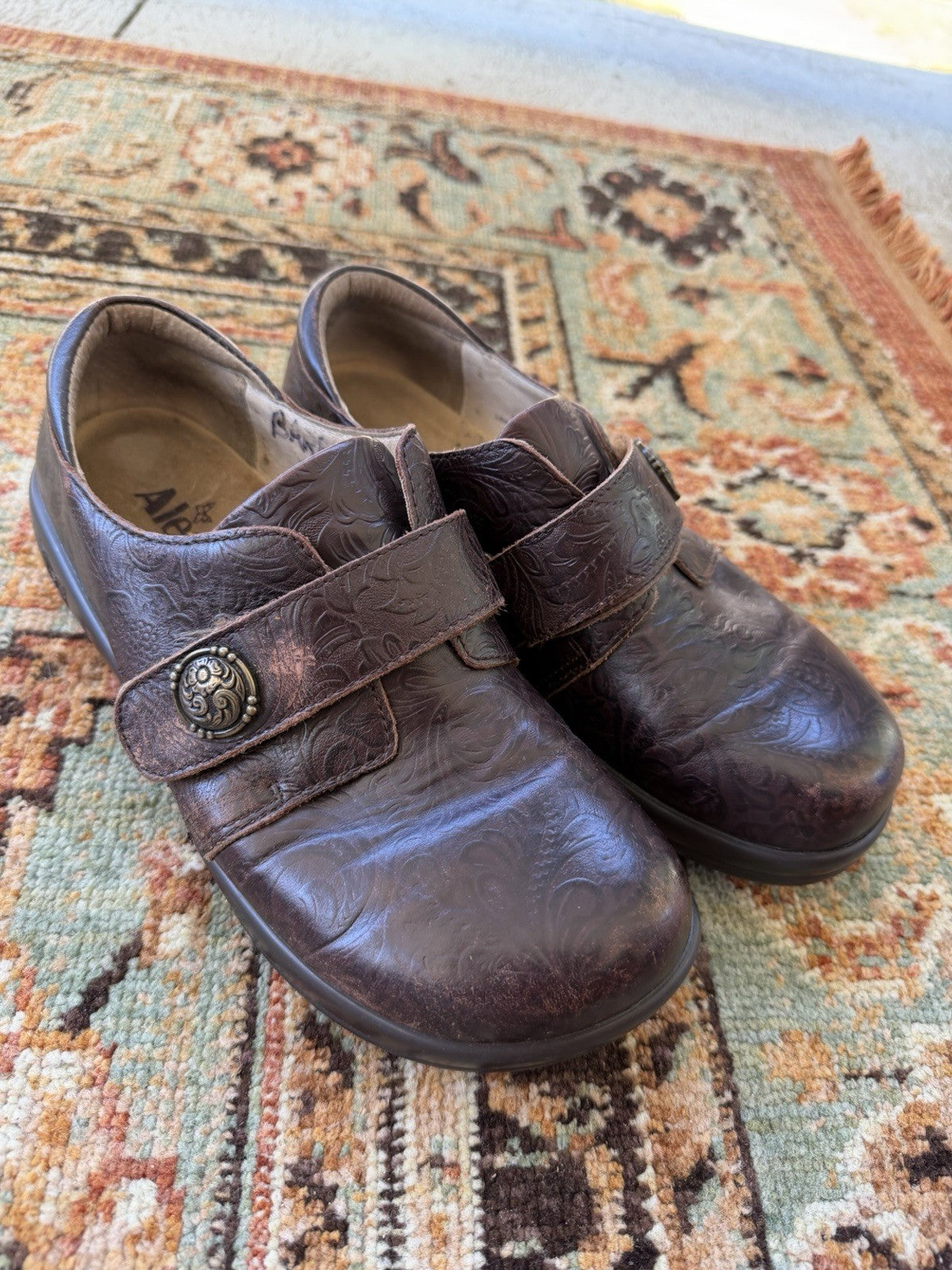 Brown Alegria Clogs Size 38