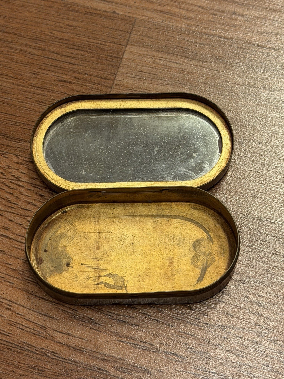Mary Garden Rigaud Paris Parfumeur Vintage Tin