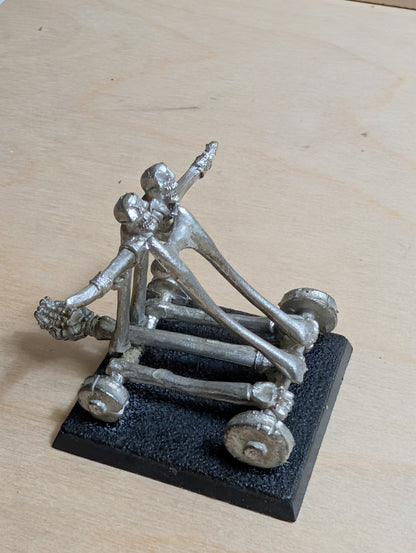 Undead Skeleton Catapult Skull Chukka Chucker Warhammer Fantasy (Needs Glued) 