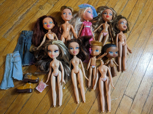 Bratz TLC Lot - THESE DOLLS ARE FOR PARTS  All Have Wear 
