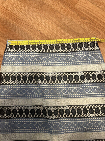Talbots Knee Length Pencil Skirt Women's Size 10P Blue White Lace 
