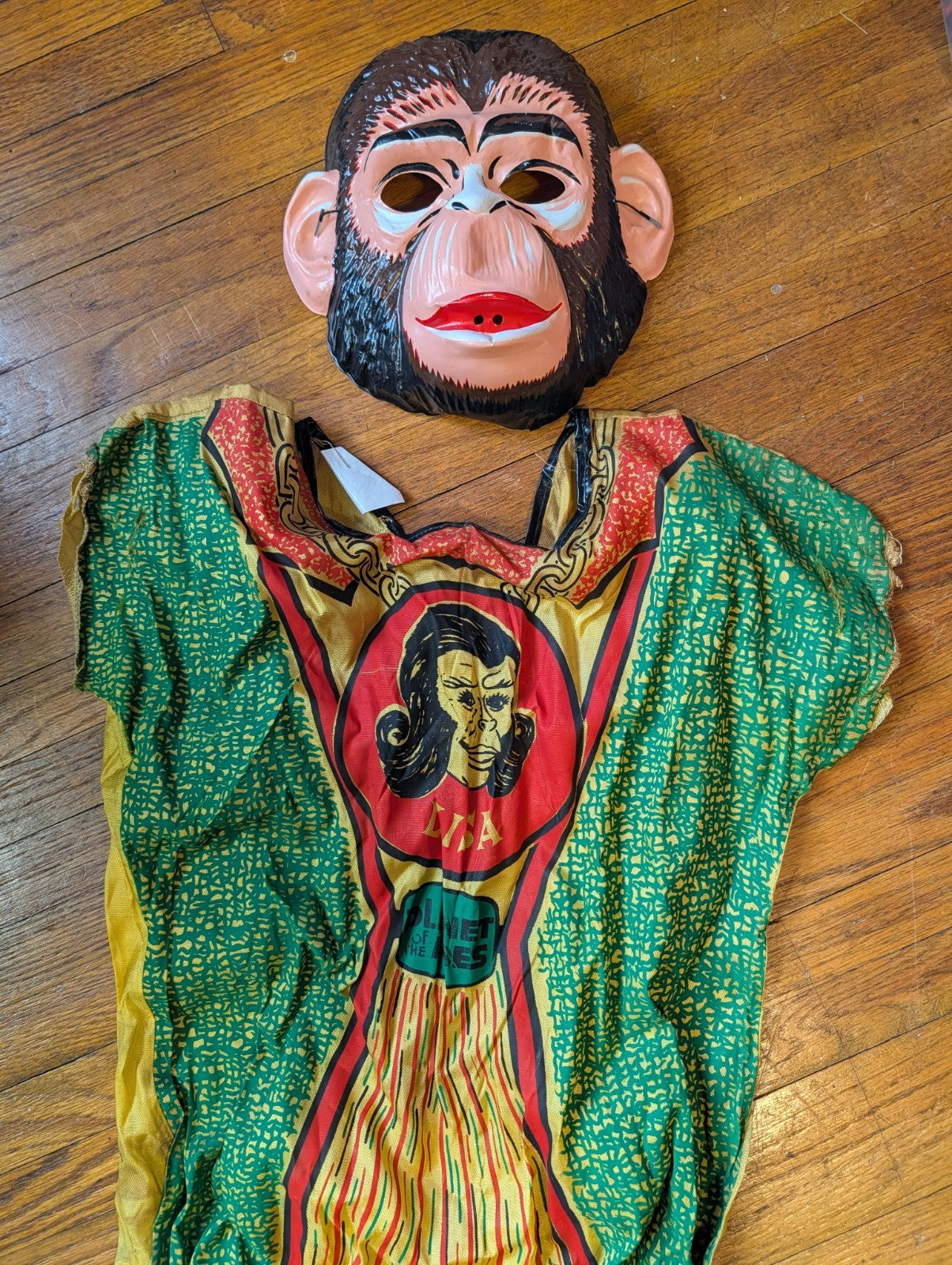 Ben Cooper Planet Of The Apes Costume Lisa  1974 With Wrong Mask 