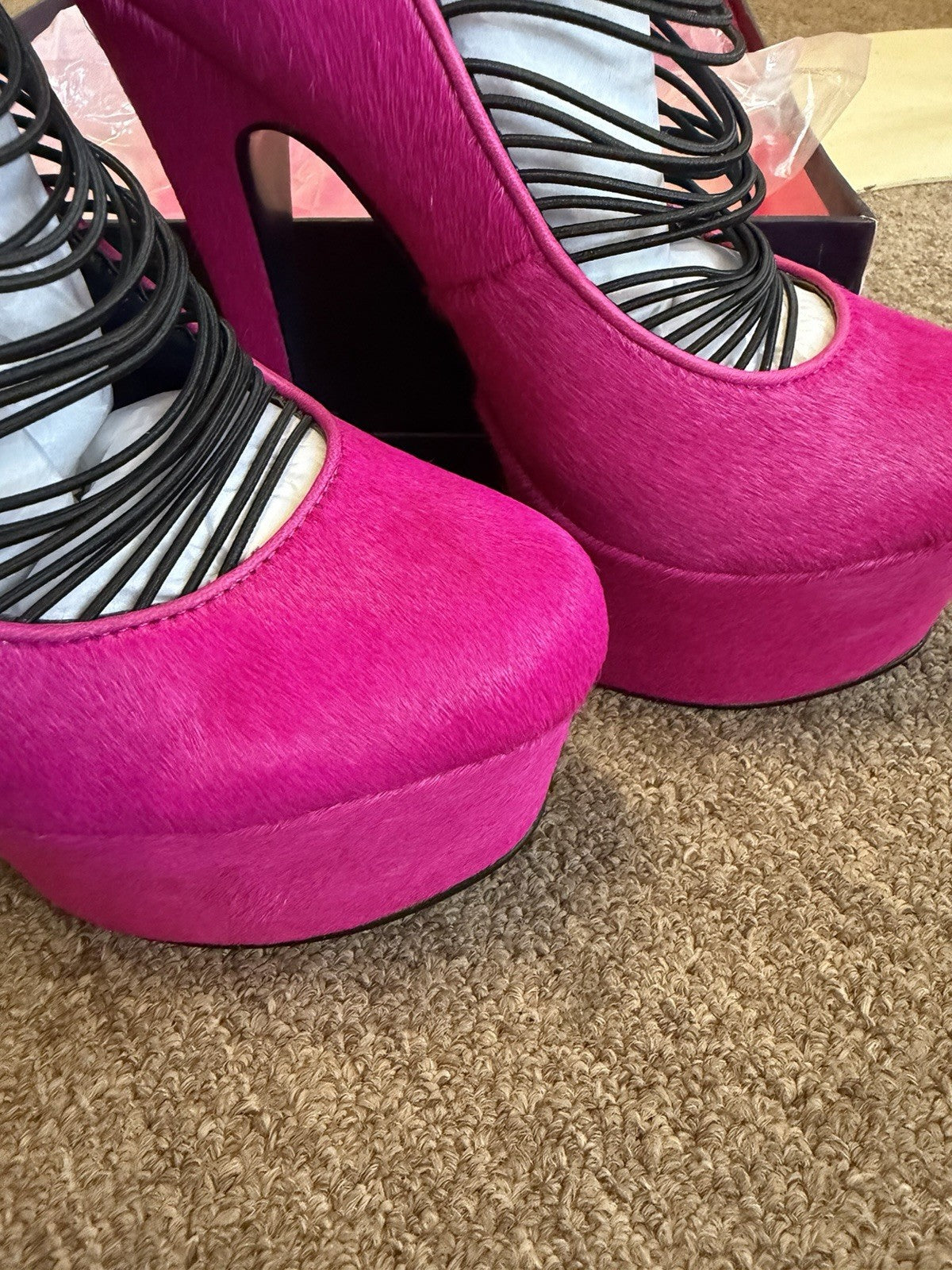 London Trash Womens Ceres Platform Heels Stiletto Pink Pony Hair Size 7.5
