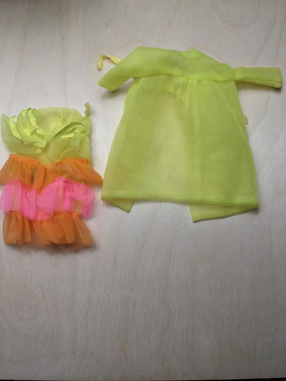 Vintage Mattel Barbie #1841 Night Clouds Yellow Robe & Matching Night Gown As Is
