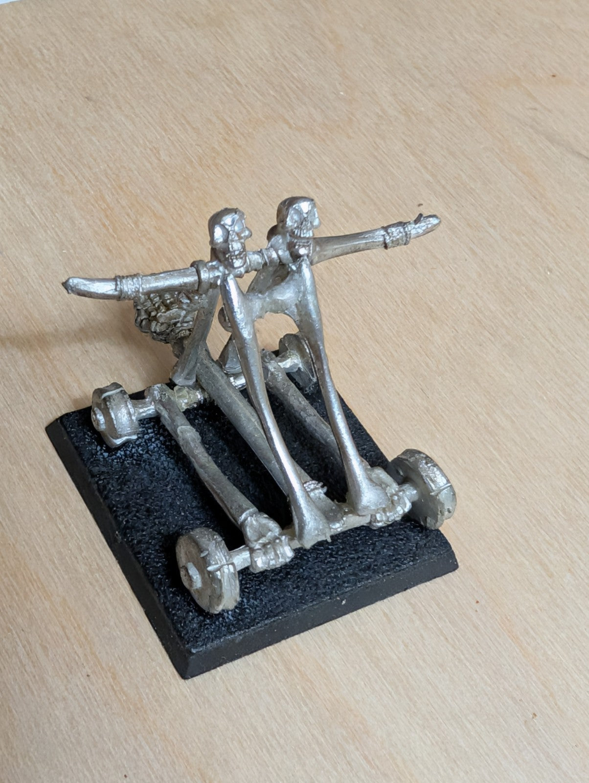 Undead Skeleton Catapult Skull Chukka Chucker Warhammer Fantasy (Needs Glued) 