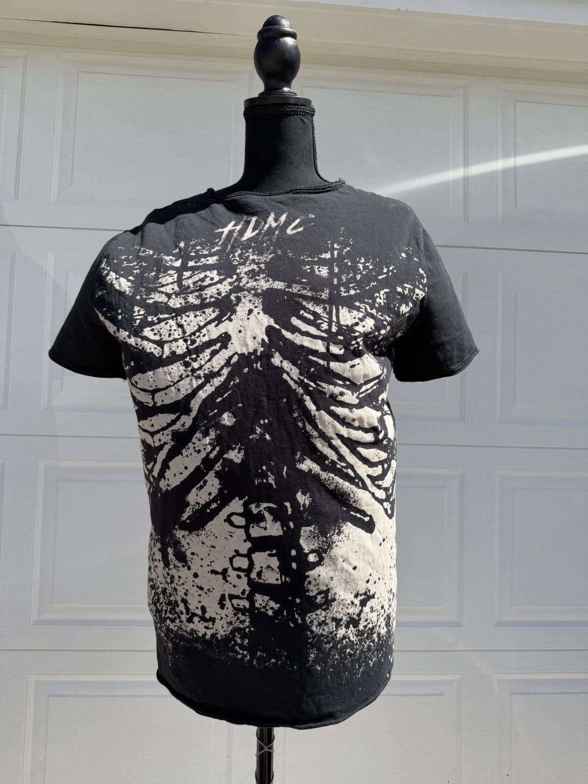 Haley Davidson Skeleton Bleach Tee Size L