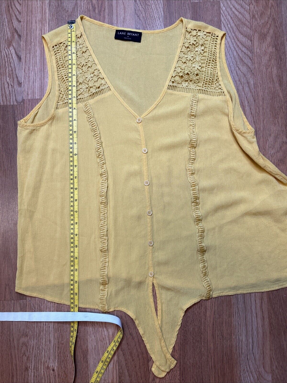 Lane Bryant Top Womens 18 Yellow Crinkle Crochet Button Front Sleeveless Tie 