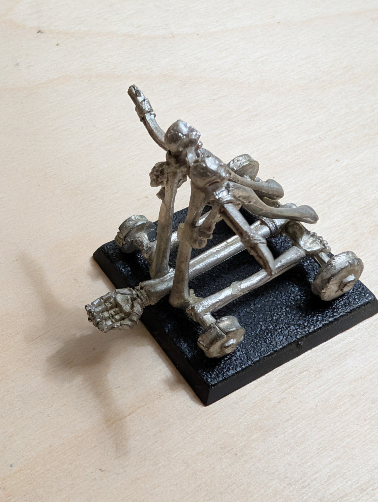 Undead Skeleton Catapult Skull Chukka Chucker Warhammer Fantasy (Needs Glued) 