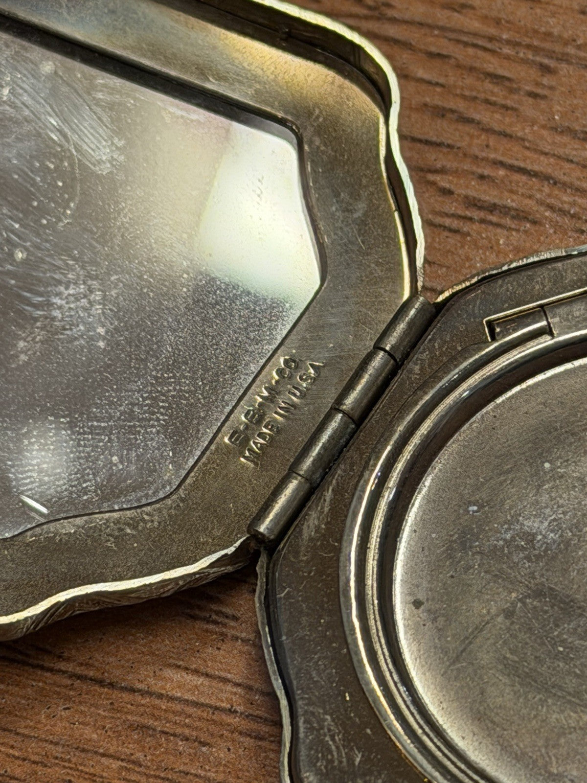 Vintage Elgin Illinois American Compact Makeup Piece