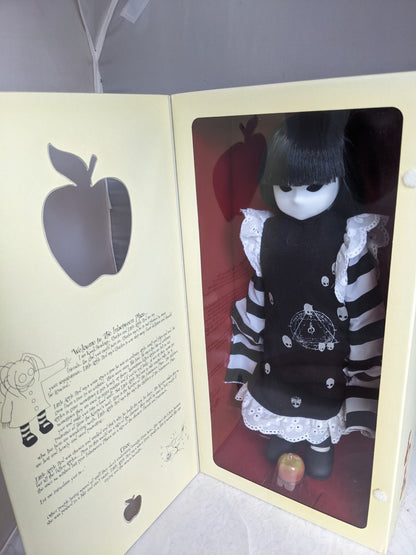 little apple dolls Lot Of 3 NIB