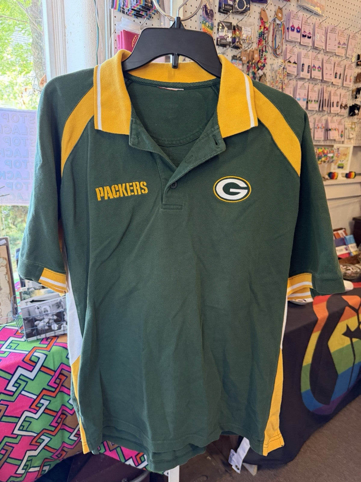 Green Bay Packers Polo Tee Men’s Size Large- See Measurements