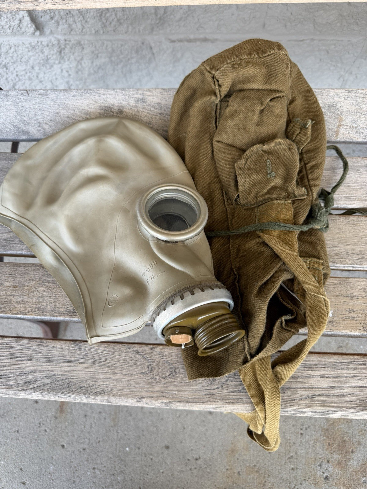 Cold War Russian GP5 Gas Mask, Display Only