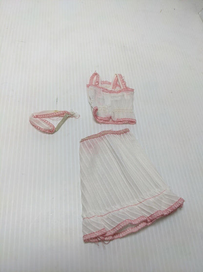SKIPPER VINTAGE Mattel Barbie BEST BUYS - NO. 2808 as is 