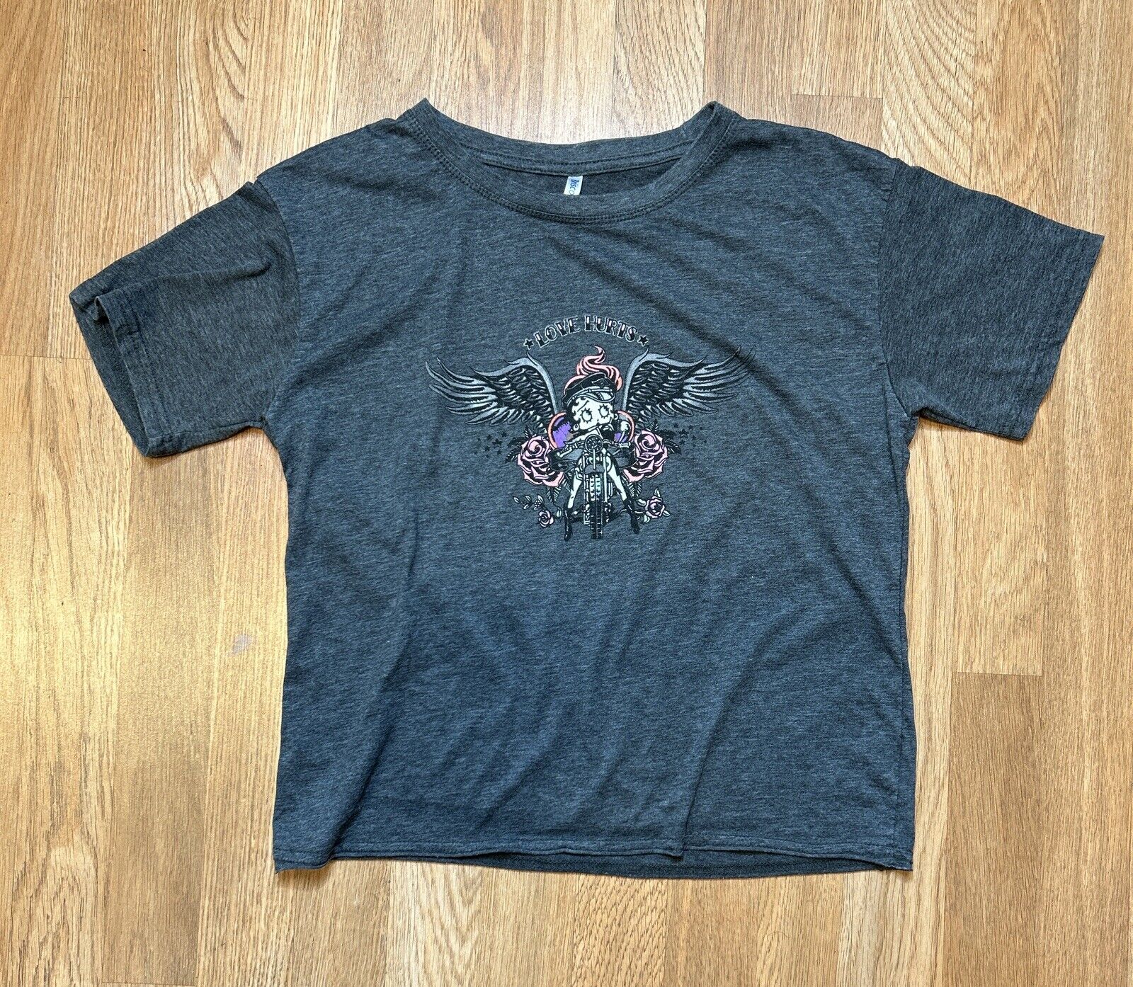 Y2K Betty Boop Love Hurts Biker  Cropped Tshirt Medium Large 