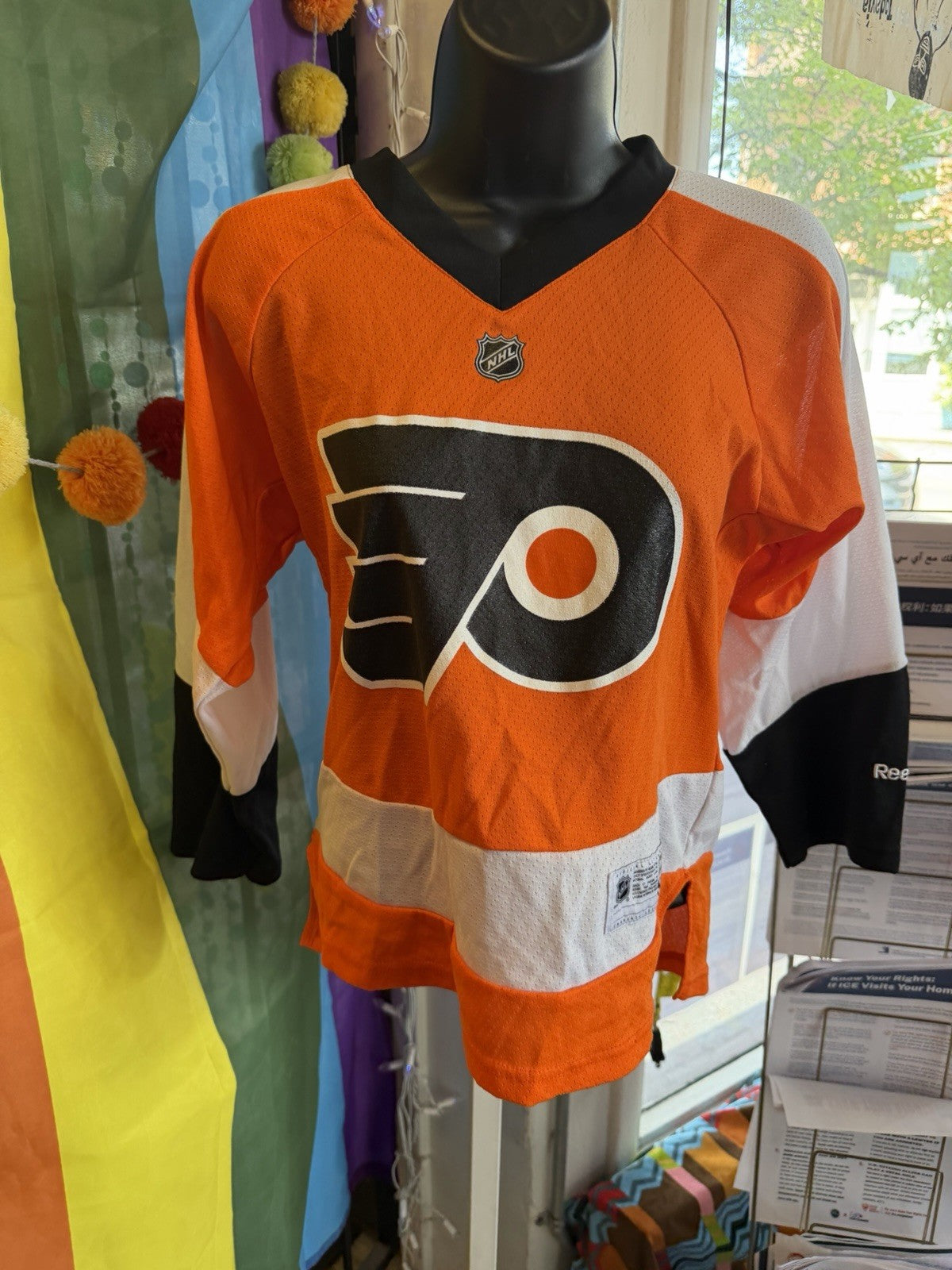 Reebok Philadelphia Flyers youth hockey jersey  - Sz YOUTH S/M