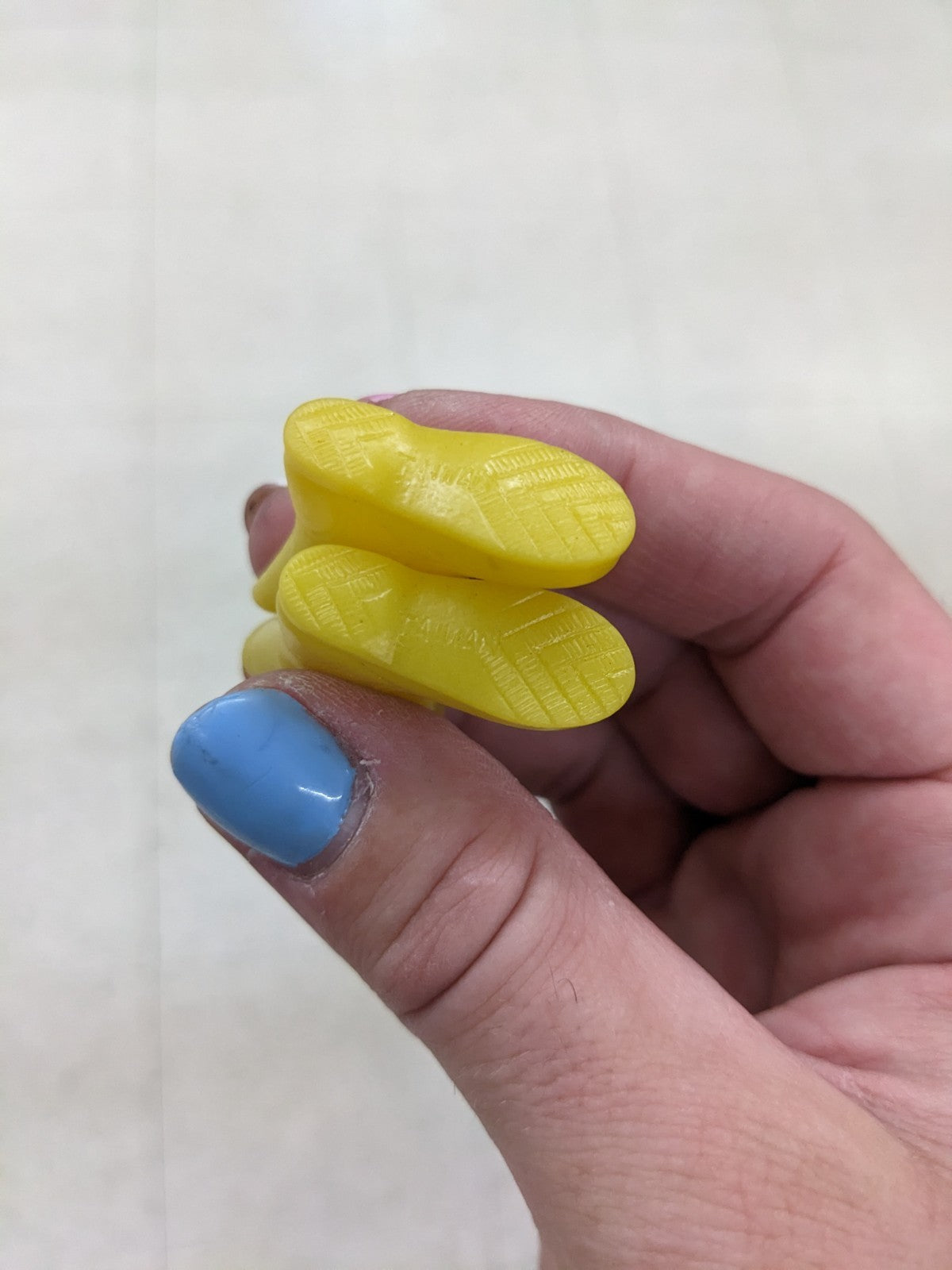 VINTAGE BARBIE SKIPPER SKOOTER MOD  YELLOW TAIWAN RUBBER RAIN BOOTS