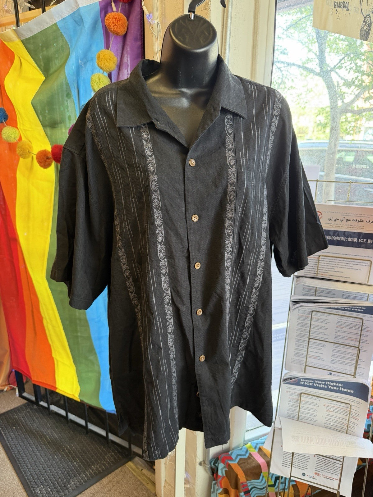 Tommy Bahama Shirt Mens Large Black Stitched 100% Silk Button-down XL