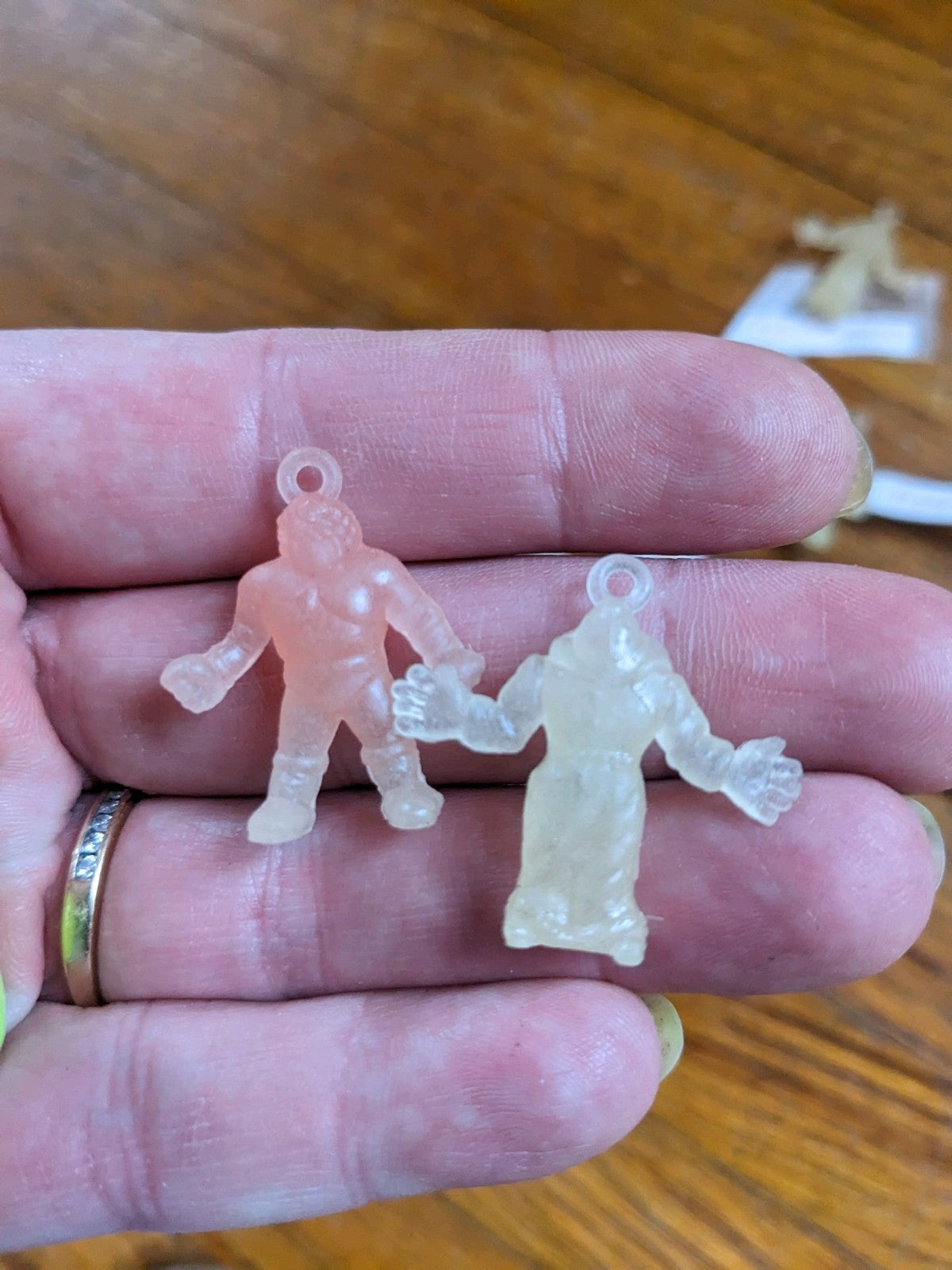 Vintage M.U.S.C.L.E. Men Figures Muscle men  glow in dark Mini Charms Rare KO