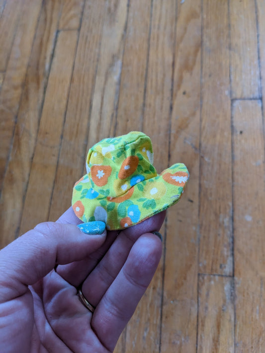 Shillman Barbie Clone Mod Bonnet Floral Wide Brim Sun Hat 1960s Flower Power