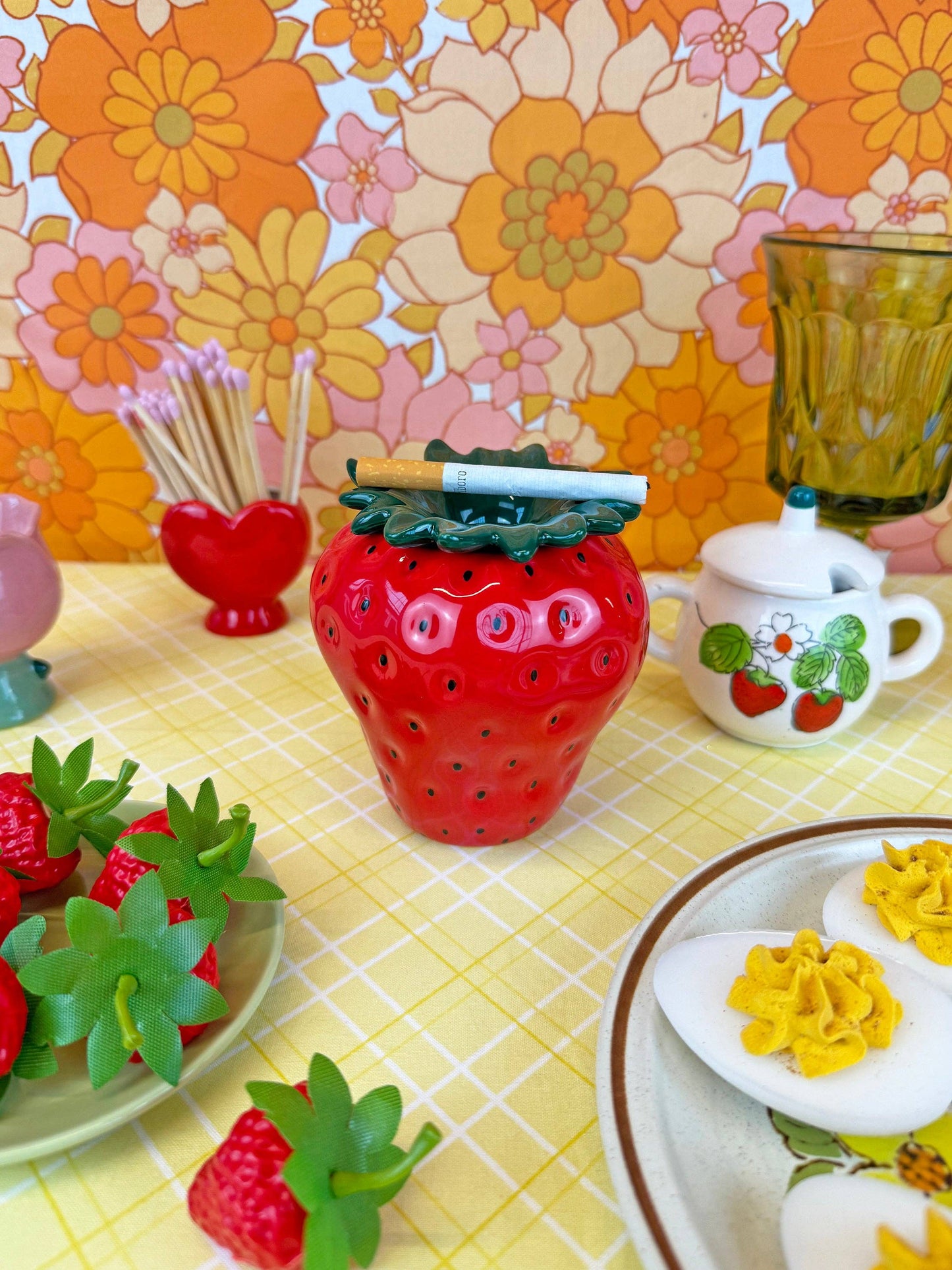 Strawberry Ash Tray